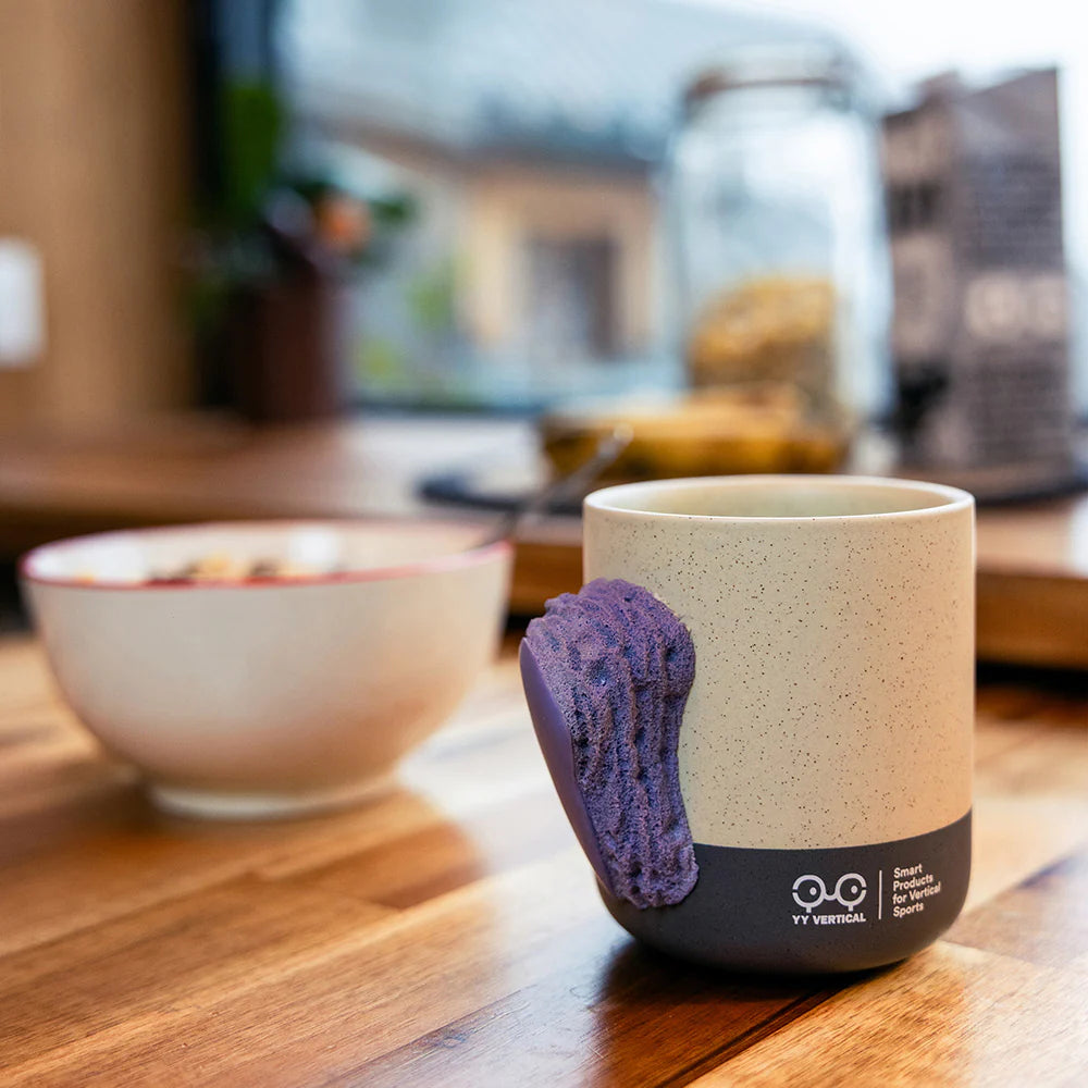 YY Vertical Climbing Mug Evo | Design Simon Favrot